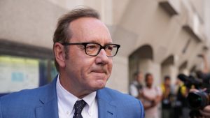 Nuevas medidas contra Kevin Spacey: debe pagar millones