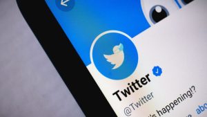 Twitter le pone fin a las cuentas verificadas