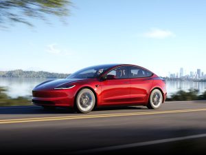 Tesla presenta la nueva cara del Model 3: ¿cuáles son sus características?