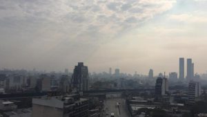 Intenso humo en la ciudad de Buenos Aires