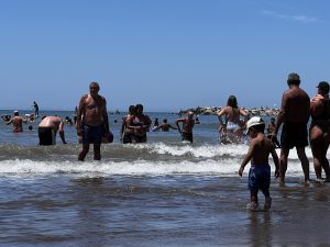 Playas marplatense: lanzan una encuesta para medir la percepción de usuarios