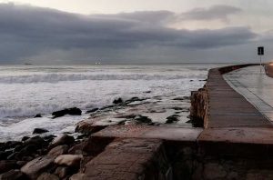 Resisten las nubes y el viento: El clima en Mar del Plata
