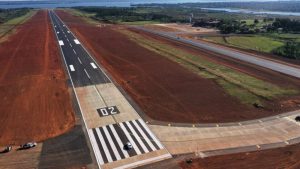 El aeropuerto de posadas vuelve a estar operativo con su pista nueva