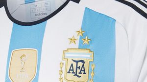 Mundial Qatar 2022: La camiseta de la Selección Argentina con las tres estrellas promete récord de venta