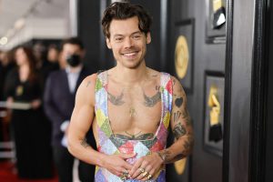 Harry Styles confirma su sorprendente cambio de look