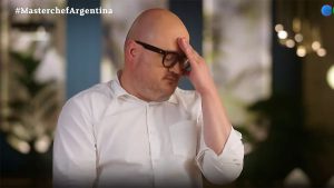 MasterChef Argentina: Wanda Nara indagó sobre el vínculo amoroso de Rodolfo y el estudio se llenó de tensión