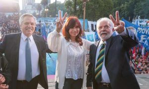 Cristina Kirchner y Alberto Fernández felicitan a Lula por la victoria en Brasil