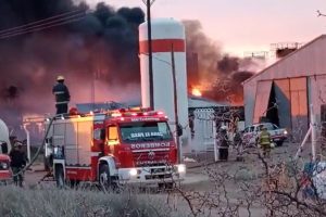 Neuquén: Tres muertos hasta el momento por la explosión de un tanque en una refinería