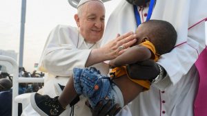 El Papa Francisco se despide de Sudán del Sur con un mensaje de paz para todo el continente