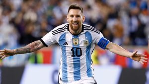 Mundial Qatar 2022: Messi superará otro récord de Maradona en  el partido ante Polonia