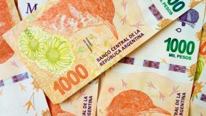 El Banco Central sigue emitiendo moneda y llegará al billón de pesos en Julio