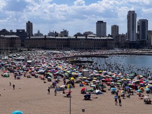 Fin de semana en Mar del Plata: alertas por tormentas y máxima de 34°C