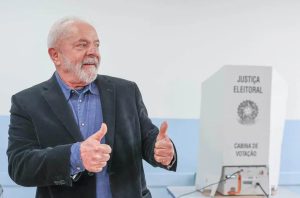 Lula Da Silva ganó en Brasil por 5 puntos, aunque no alcanzó para llevarse la primera vuelta