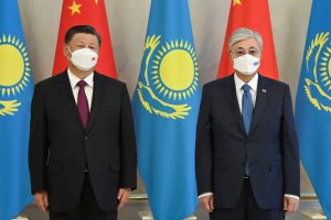 Xi Jinping ya está en Kazajistán