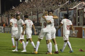 Copa Argentina: Huracán, Patronato y Defensa salieron victoriosos y continúan su camino en el torneo