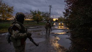 Rusia se repliega de Kherson, la ciudad ucraniana ocupada más importante