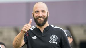 “Pipita” Higuaín se retira del fútbol