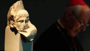 El Vaticano le devuelve a Grecia esculturas del Partenón de 2.500 años de antigüedad