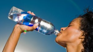 Los mejores consejos para tomar mas agua durante el día