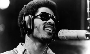 Stevie Wonder celebra 73 años
