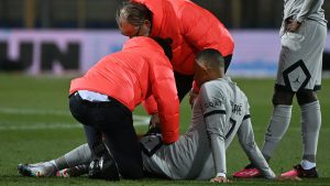 Kylian Mbappé estará de baja por una lesión