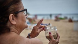 Cada vez más cerca la prohibición de fumar en los balnearios