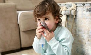 Enfermedades respiratorias infecciosas en niños: ¿Qué son y cuáles son los factores de riesgo?