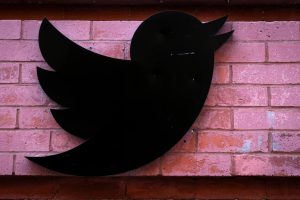 Caos en Twitter: Éxodo de empleados y cierre temporal de oficinas