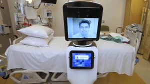 Ucrania recibe 20 robots médicos de atención a distancia de una ONG española