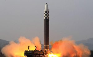 Japón activa sistema de alerta civil por un misil lanzado desde Corea del Norte