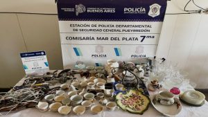 Atraparon a 3 delincuentes por robar una casa deshabitada