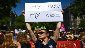 El derecho al aborto será de carácter constitucional en Francia