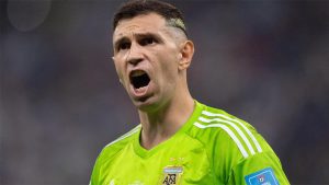 Tensión en Barranquilla: Por qué el marplatense Dibu Martínez es tendencia en X
