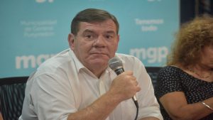 Guillermo Montenegro anunció sanciones para los taxistas que bloqueen la ciudad