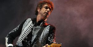 Un día como hoy: Gustavo Cerati lanzó “Fuerza Natural”