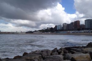 La ciudad continúa bajo las nubes: El clima en Mar del Plata