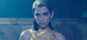 Un día como hoy: Dua Lipa celebra 28 años