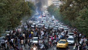 Murieron 76 personas y hubo 1200 arrestados por las protestas en Irán
