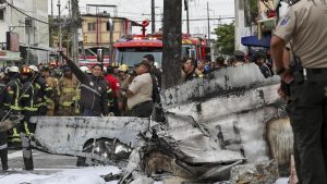Dos víctimas fatales y un herido: el saldo de un accidente aéreo en Ecuador