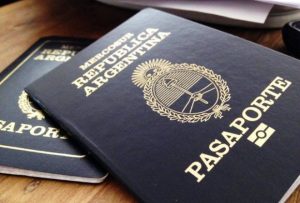 ¿Cuáles son los pasaportes más poderosos del mundo en 2023?