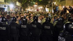 Disturbios frente a la casa de Cristina Kirchner