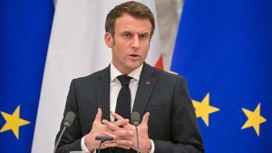Emmanuel Macron insta a la comunidad internacional a apoyar a Ucrania