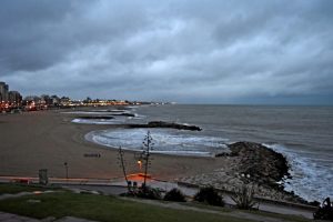 Continúa el sol pero lo acompaña el viento: El clima en Mar del Plata