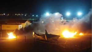 Aldosivi: Prefectura allanó tres casas por el incendio de autos