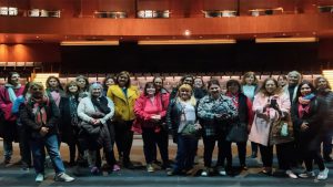 Mujeres Emprendedoras fueron a visitar el Teatro Tronador