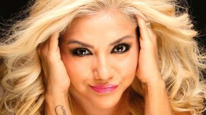 Gladys La Bomba Tucumana sufrió un insólito accidente con un tenedor y preocupó a sus fans