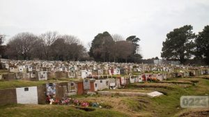 Crece los reclamos de los marplatenses por robos y falta de mantenimiento de los cementerios municipales