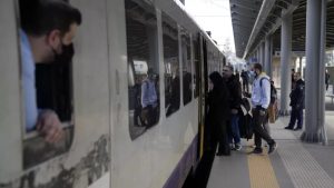 Grecia: los trenes vuelven a circular tres semanas después del trágico accidente
