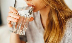 ¿Cómo mantenerse hidratado? : las mejores recomendaciones de la nutricionista Estefanía Ferrarello