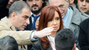 Amenazaron de muerte a Cristina Kirchner y refuerzan su custodia